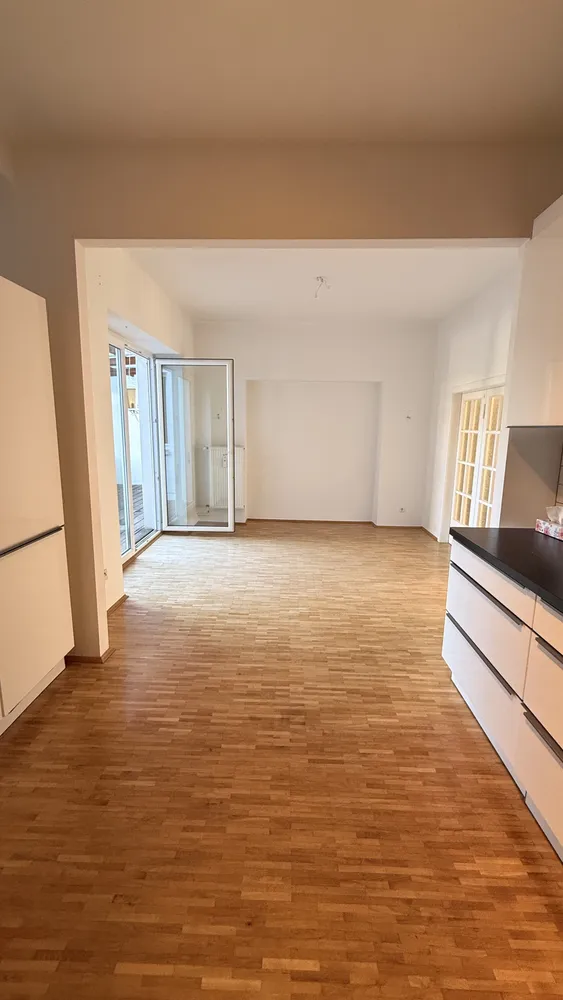 4 Zimmer Wohnung mit 140 m² in Düsseldorf – Bild 7