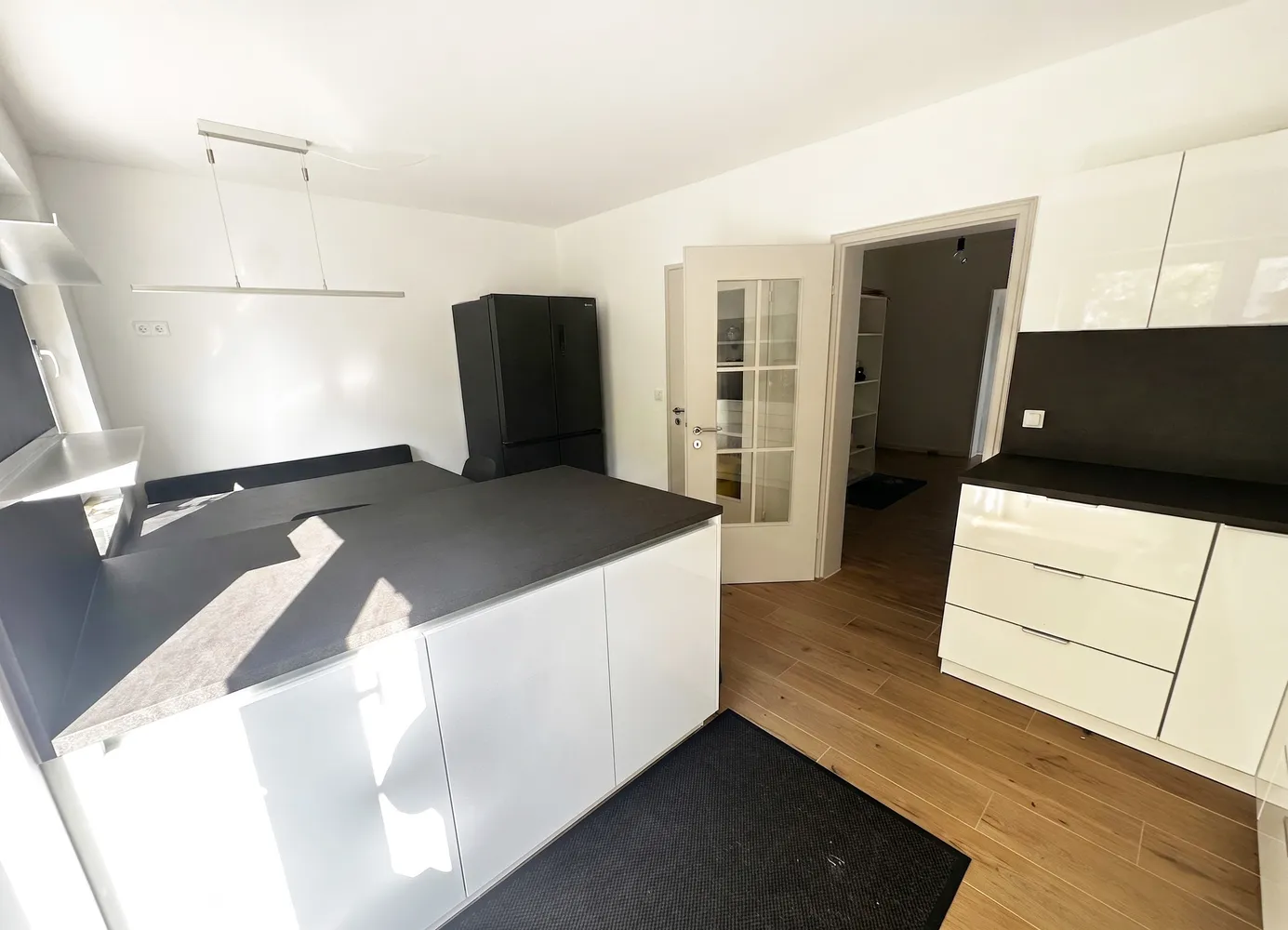 7 Zimmer Wohnung mit 205 m² in Stuttgart – Bild 8