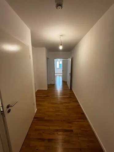 4 Zimmer Wohnung mit 123 m² in Berlin – Bild 2