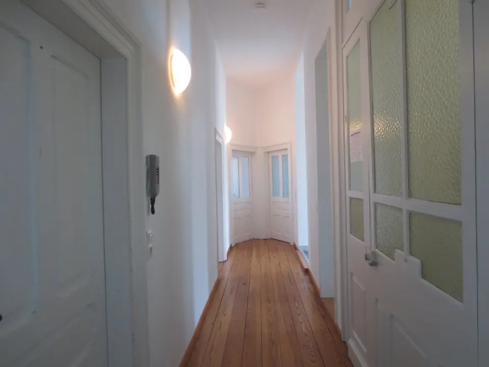 4 Zimmer Wohnung mit 101 m² in Kaiserslautern – Bild 4