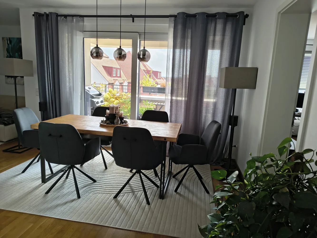 4 Zimmer Wohnung mit 109 m² in Nürnberg – Bild 2