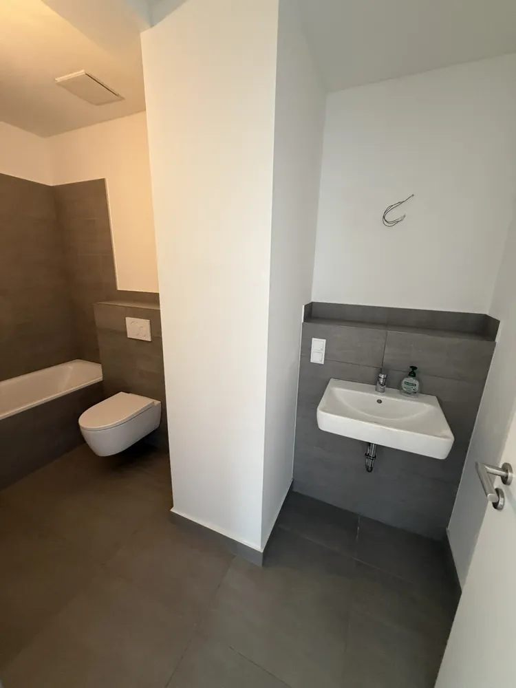 2 room apartment with 72 m² in Berlin – Photo 11
