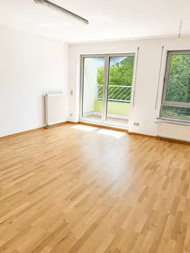 2 room apartment with 63 m² in Saarbrücken – Photo 1