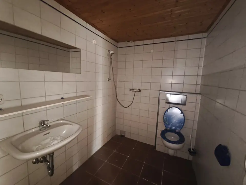10 Zimmer Haus mit 200 m² in Hof – Bild 4
