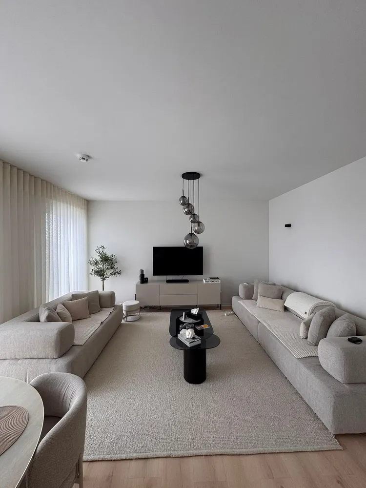 2 Zimmer Wohnung mit 89 m² in Düsseldorf – Bild 1