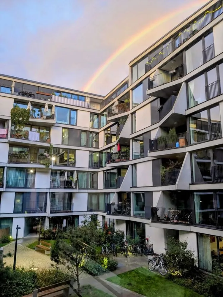 3 Zimmer Wohnung mit 107 m² in Berlin – Bild 1
