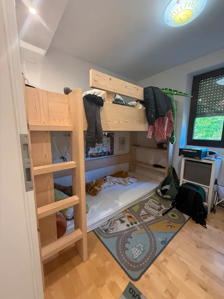 3 Zimmer Wohnung mit 108 m² in Augsburg – Bild 2