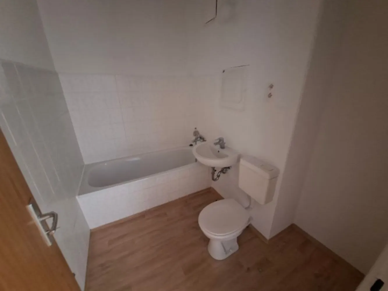 3 Zimmer Wohnung mit 66 m² in Stralsund – Bild 2