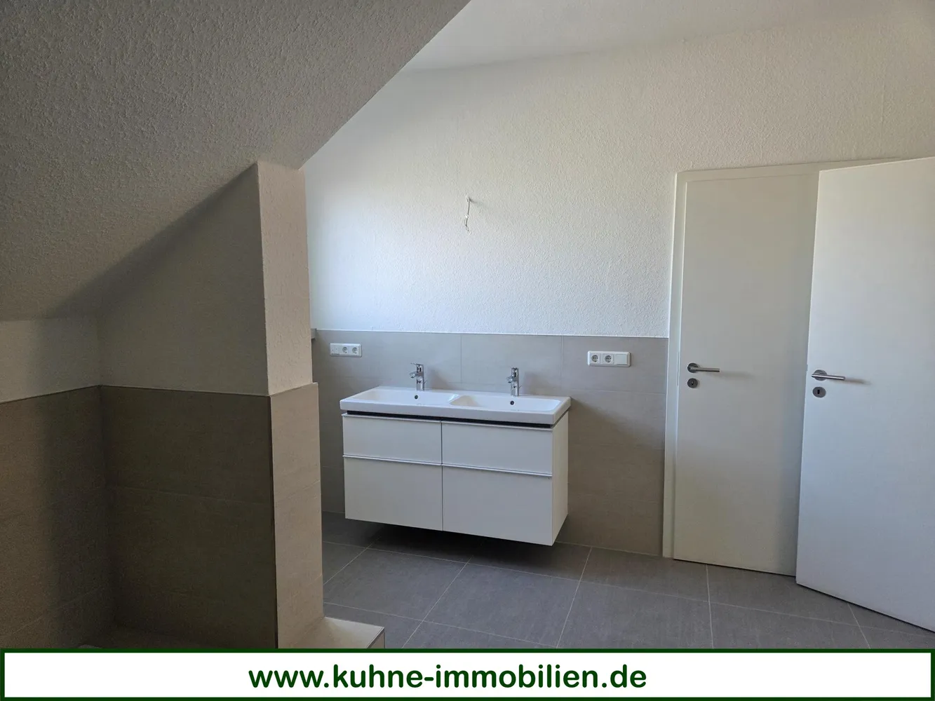 4 Zimmer Wohnung mit 160 m² in Lünen – Bild 2