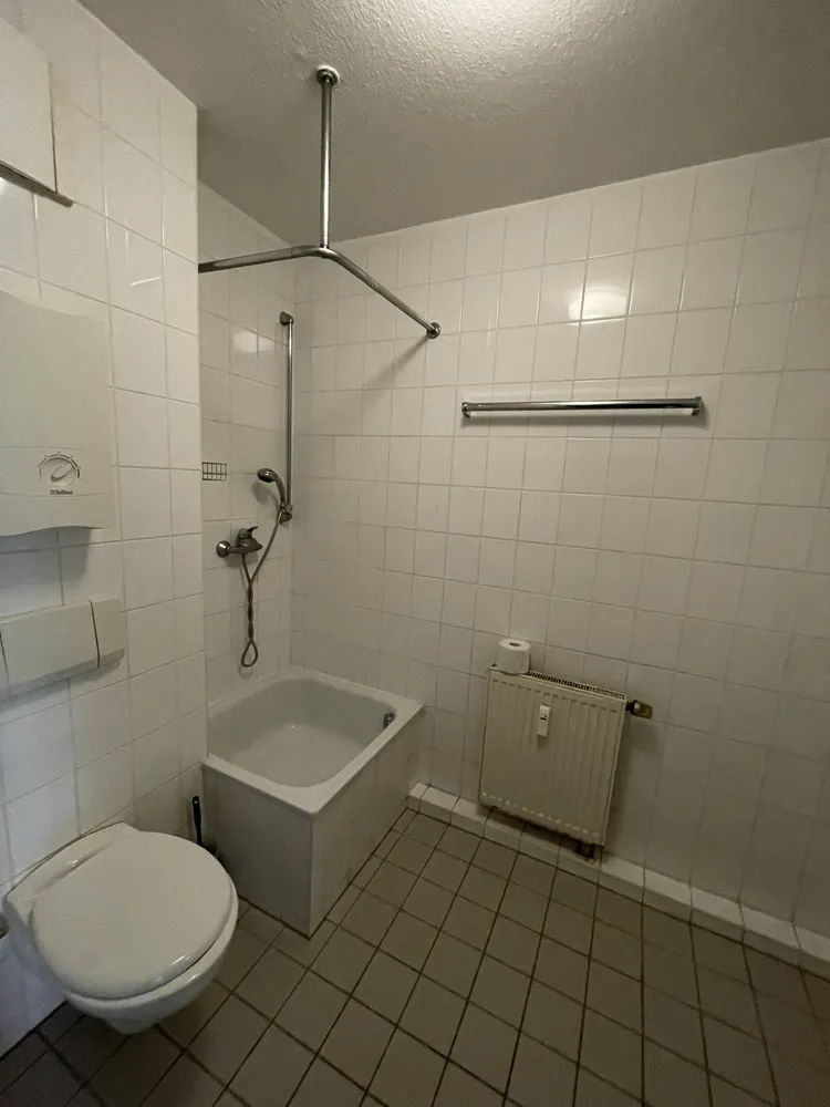 1 Zimmer Wohnung mit 36 m² in Halle (Saale) – Bild 6