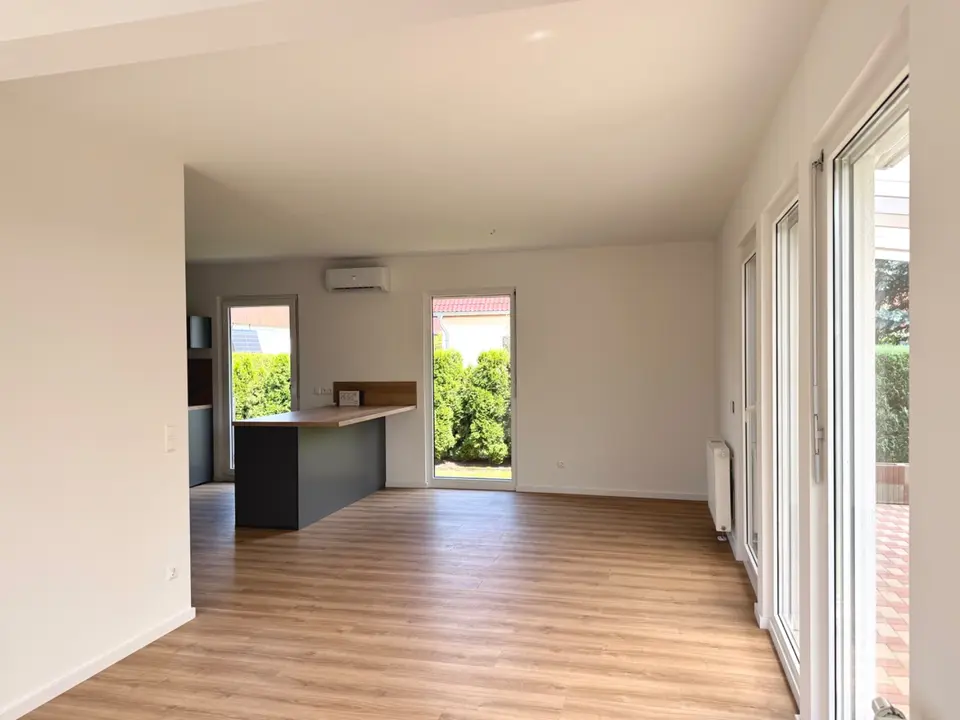 3 Zimmer Haus mit 102 m² in Halle (Saale) – Bild 1