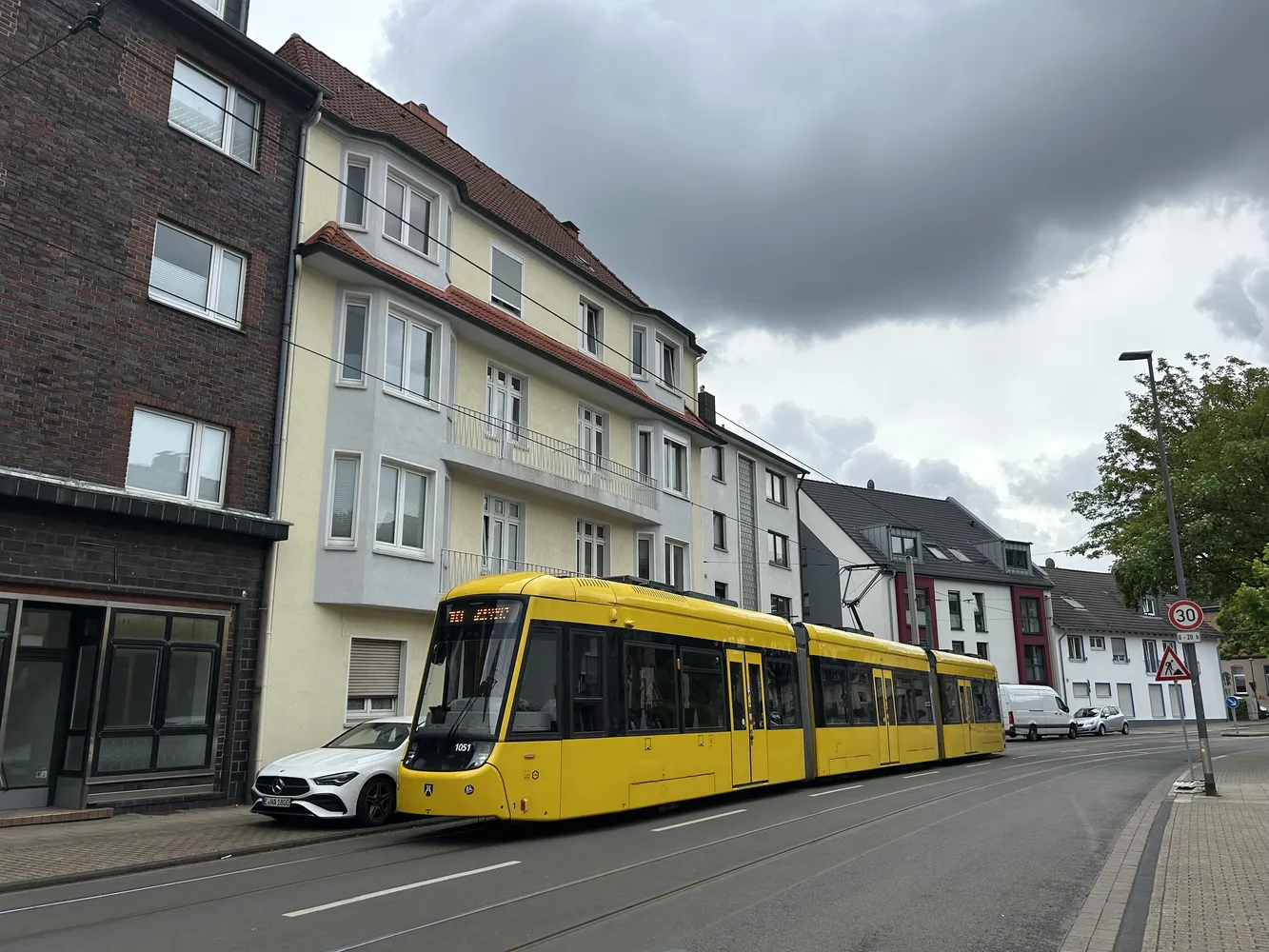 4 Zimmer Wohnung mit 66 m² in Essen – Bild 2