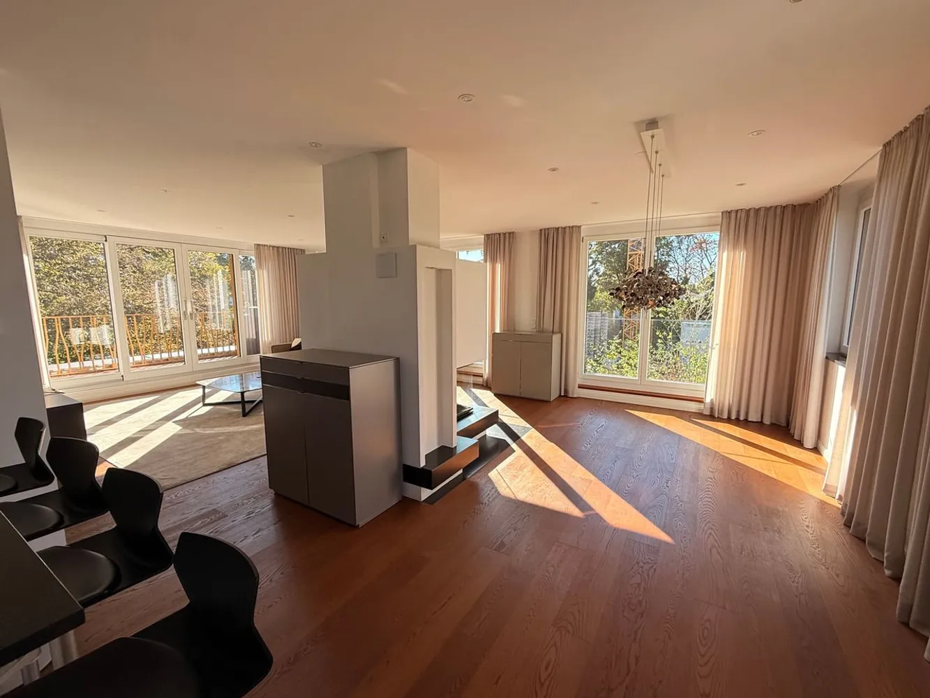 4 Zimmer Wohnung mit 174 m² in München – Bild 8
