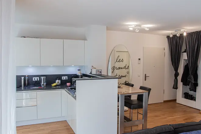 3 Zimmer Wohnung mit 77 m² in Düsseldorf – Bild 1