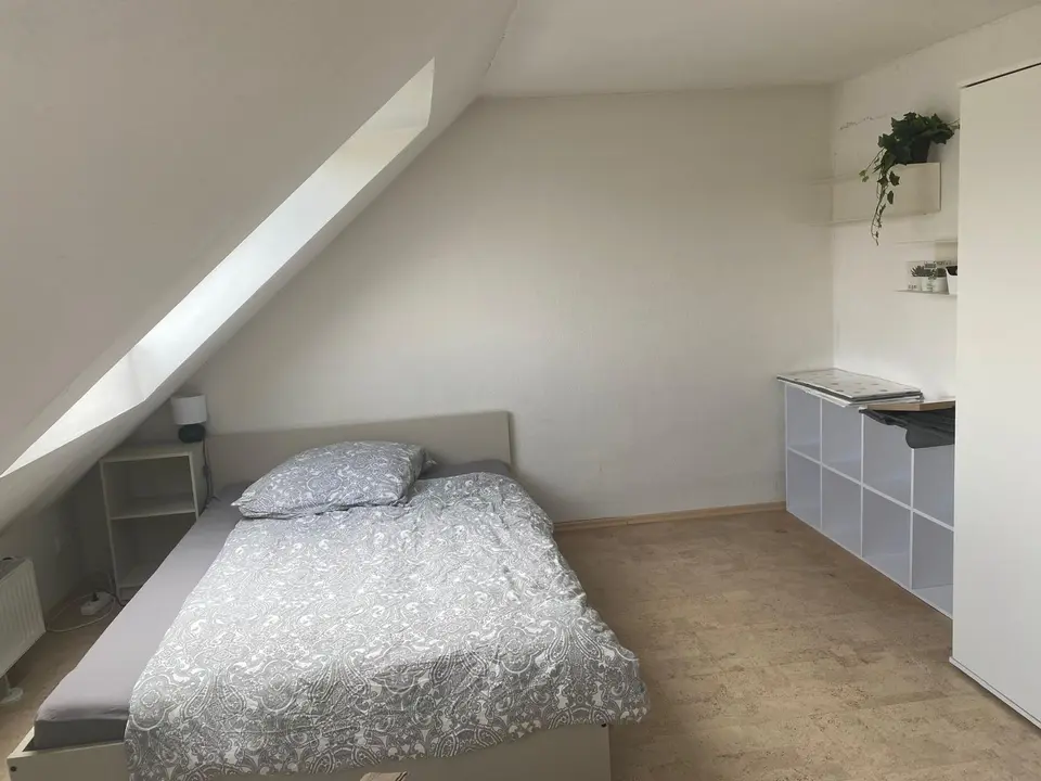 5 Zimmer Wohnung mit 80 m² in Stuttgart – Bild 4