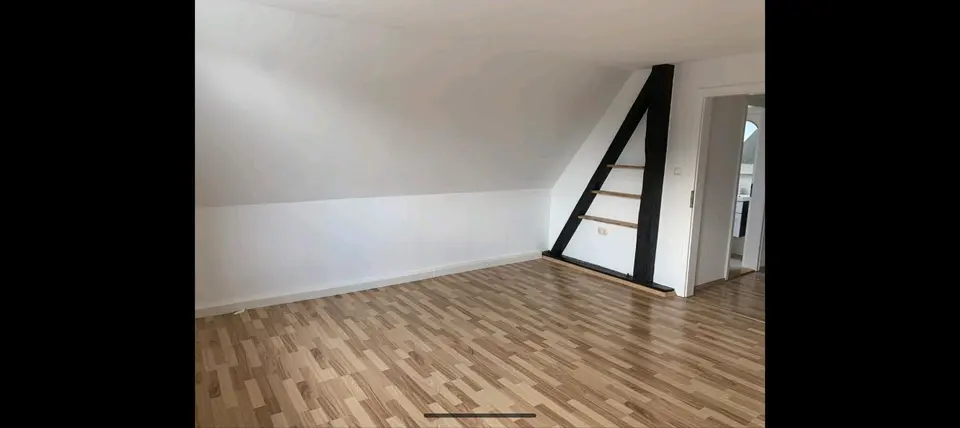 4 Zimmer Wohnung mit 88 m² in Celle – Bild 1