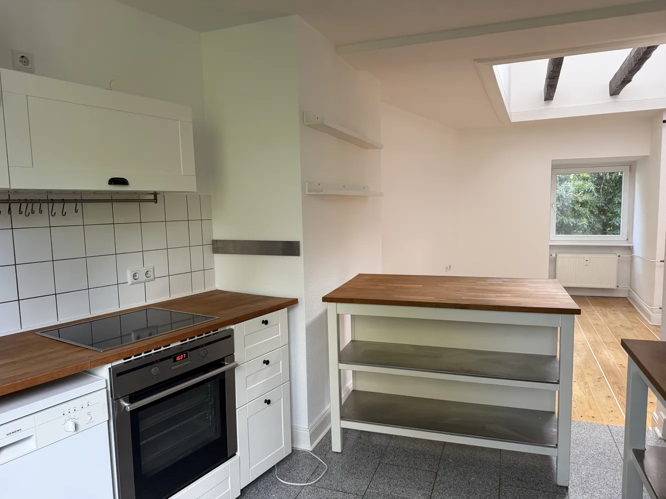 5 Zimmer Wohnung mit 120 m² in Hagen – Bild 1