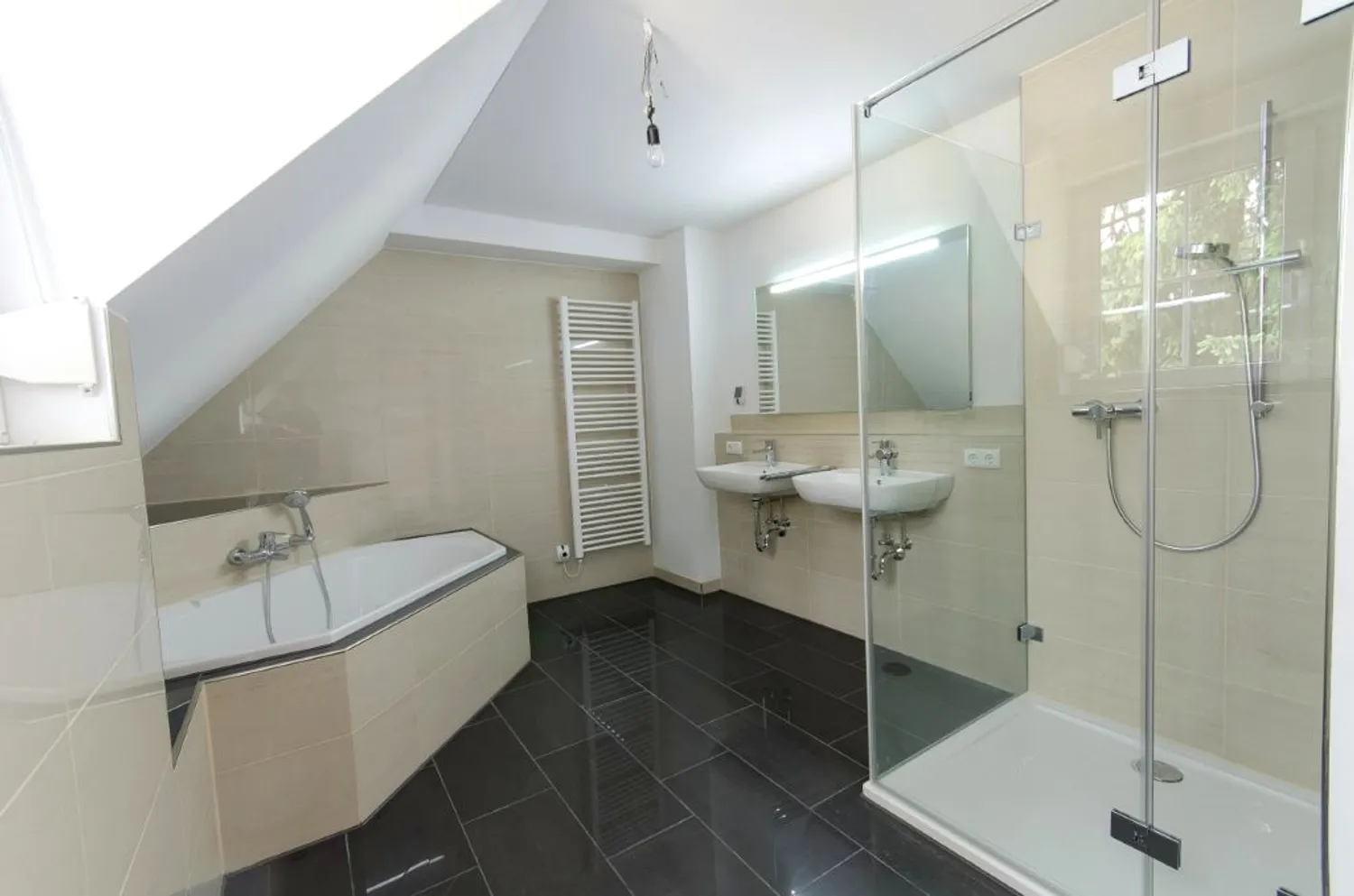 6 room apartment with 184 m² in Munich – Photo 4