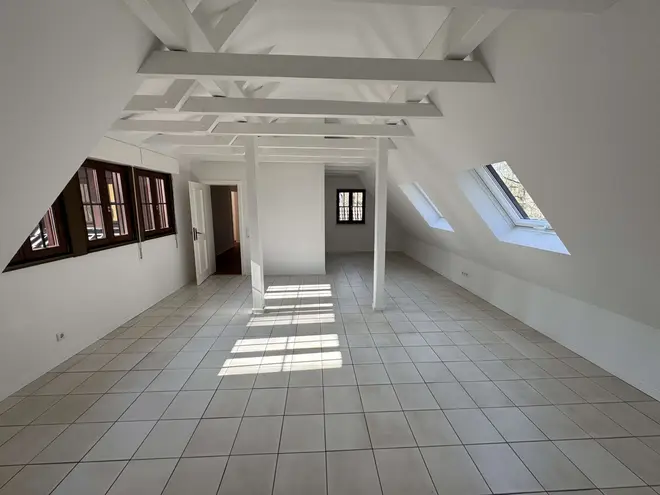 4 Zimmer Haus mit 196 m² in Dreieich – Bild 1