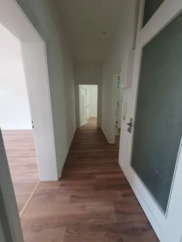 3 Zimmer Wohnung mit 93 m² in Hannover – Bild 4