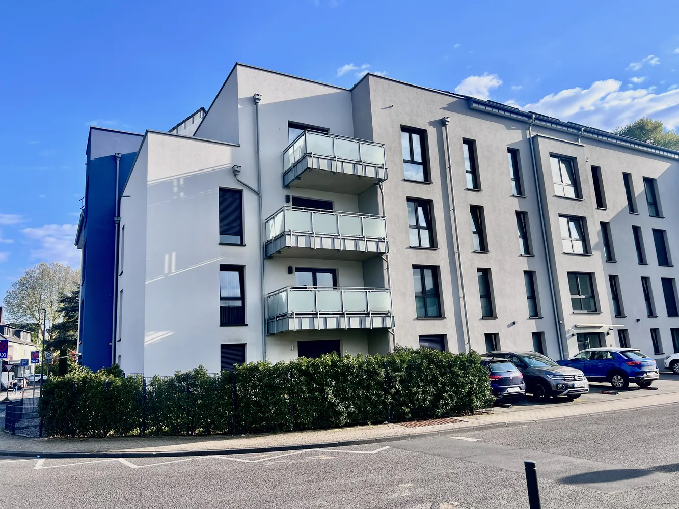 3 Zimmer Wohnung mit 107 m² in Leverkusen – Bild 1