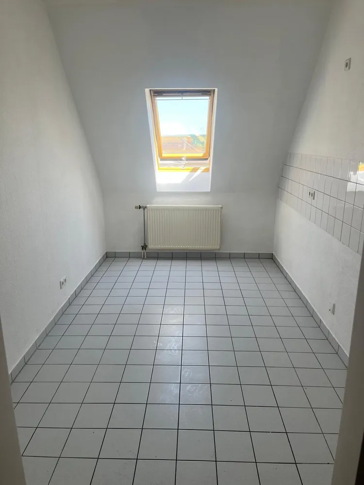 2 Zimmer Wohnung mit 64 m² in Naumburg (Saale) – Bild 4