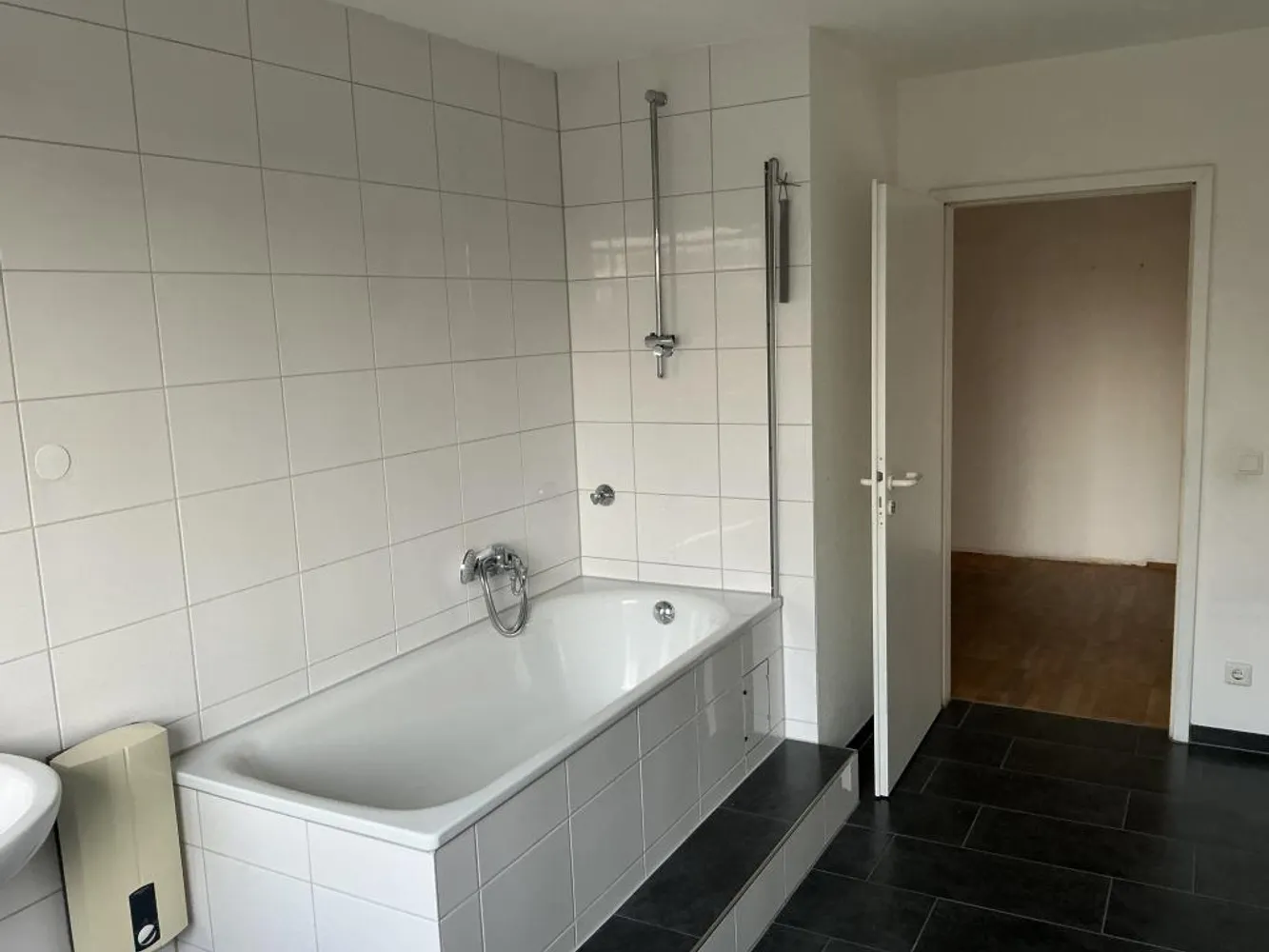 5 Zimmer Wohnung mit 167 m² in Düsseldorf – Bild 8