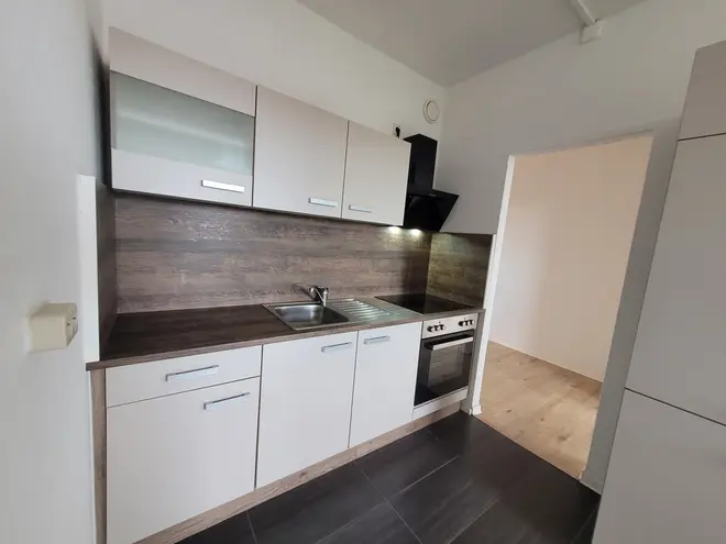 3 Zimmer Wohnung mit 55 m² in Halle (Saale) – Bild 3