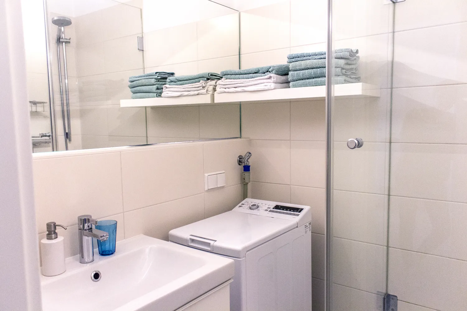 2 room apartment with 40 m² in Munich – Photo 4