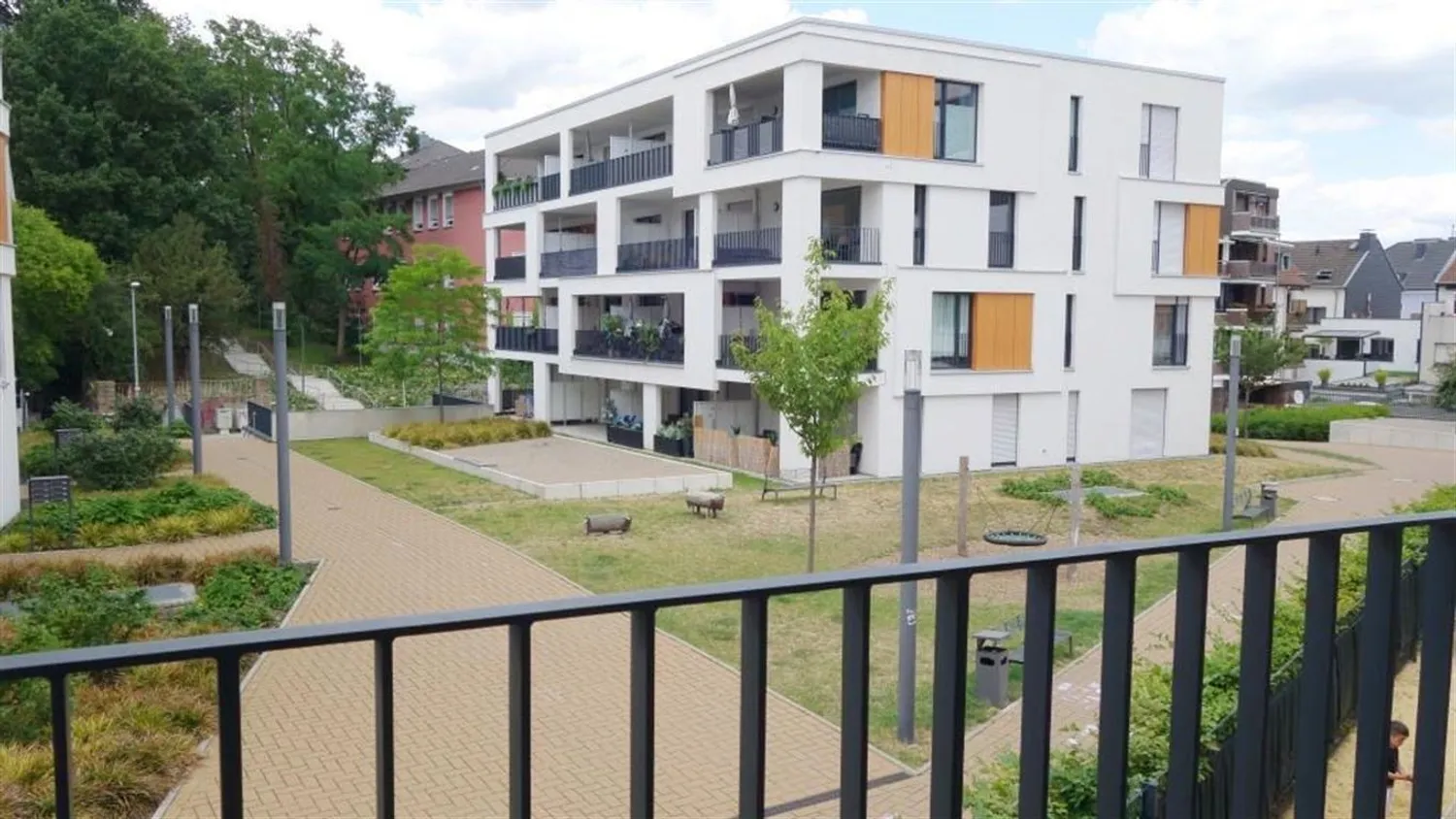 2 Zimmer Wohnung mit 79 m² in Mönchengladbach – Bild 3