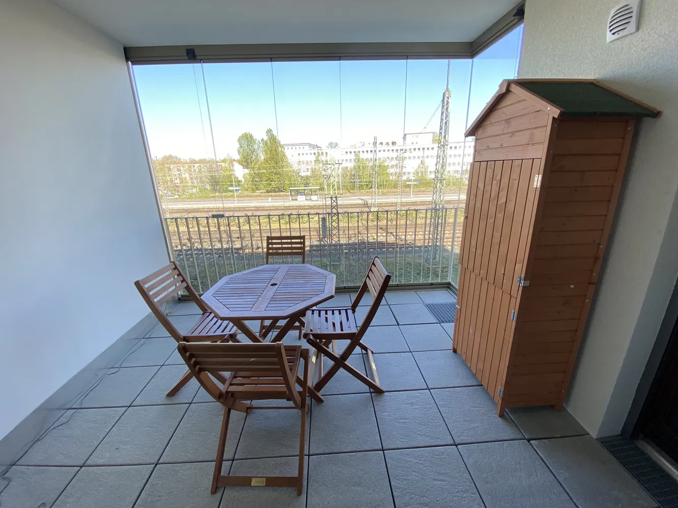 3 Zimmer Wohnung mit 75 m² in Frankfurt am Main – Bild 3