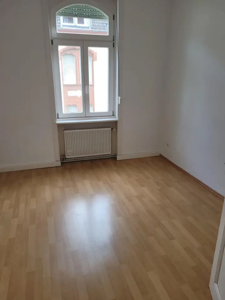 2 Zimmer Wohnung mit 60 m² in Wiesbaden – Bild 2
