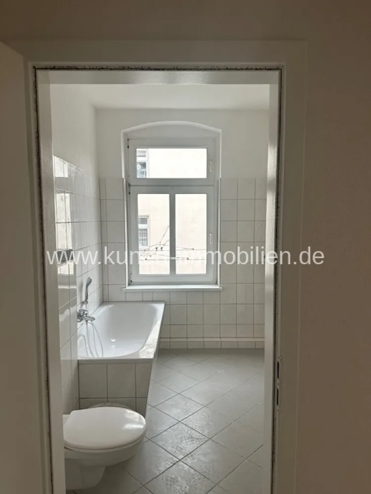 2 Zimmer Wohnung mit 60 m² in Halle (Saale) – Bild 4