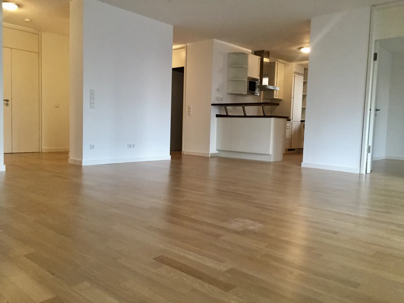 4 Zimmer Wohnung mit 143 m² in Frankfurt am Main – Bild 5
