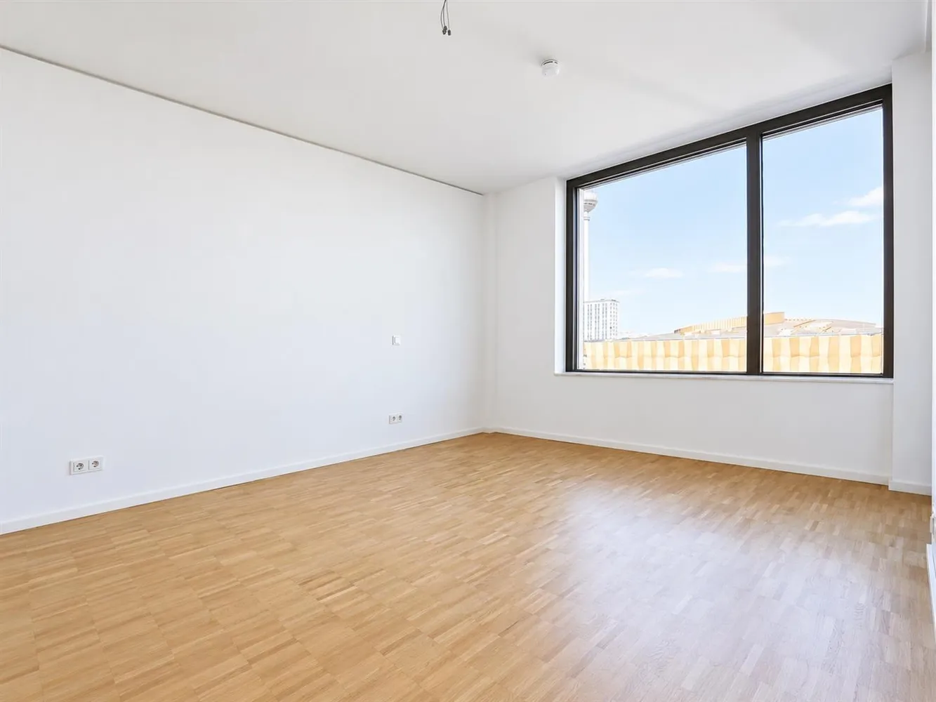 2 Zimmer Wohnung mit 73 m² in Berlin – Bild 7