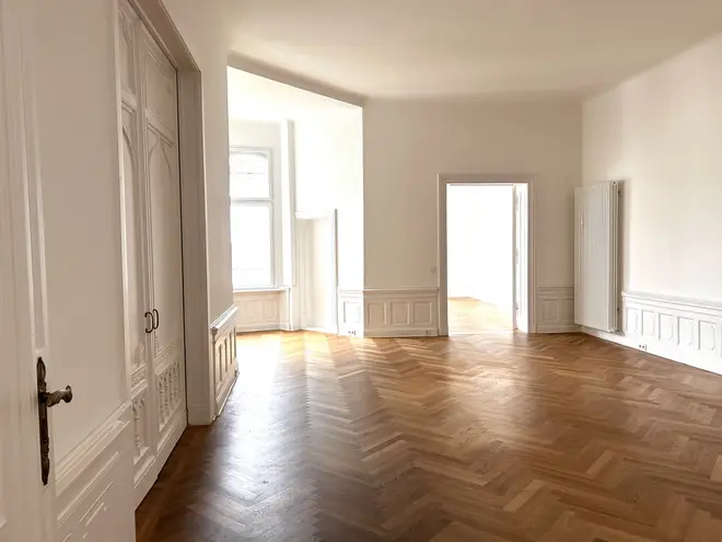 6 Zimmer Wohnung mit 265 m² in Berlin – Bild 2