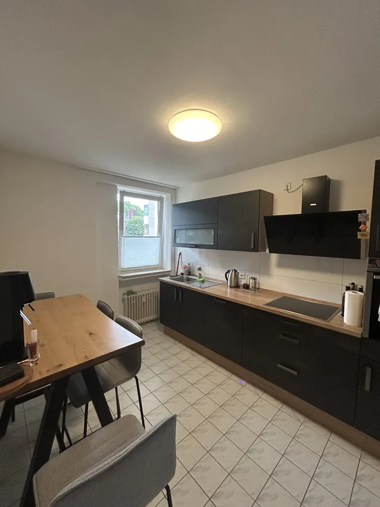 3 Zimmer Wohnung mit 67 m² in Düsseldorf – Bild 2