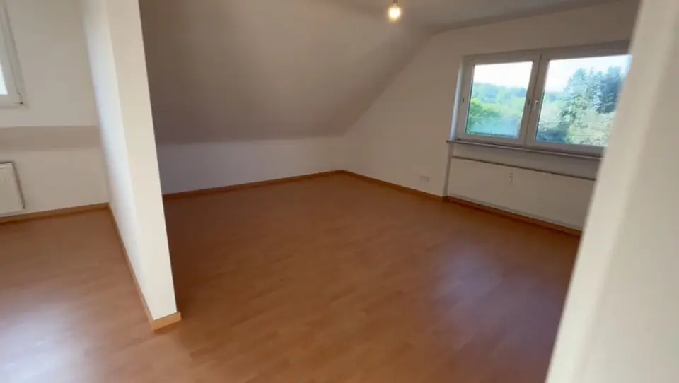 4 Zimmer Wohnung mit 98 m² in Trier – Bild 3