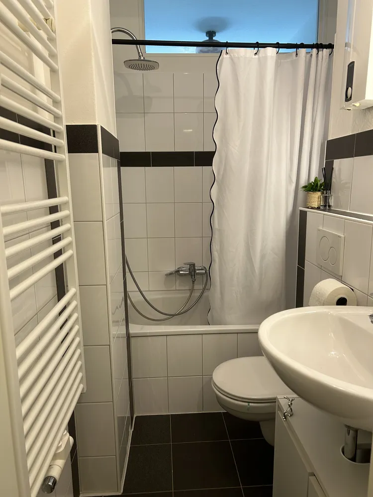 2 Zimmer Wohnung mit 47 m² in Essen – Bild 2