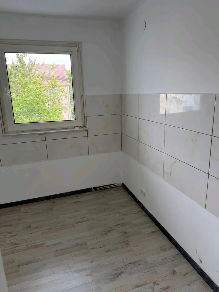 3 Zimmer Wohnung mit 60 m² in Oberhausen – Bild 2