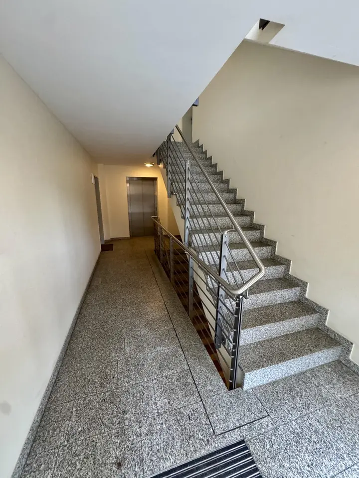 2 Zimmer Wohnung mit 65 m² in Aachen – Bild 4