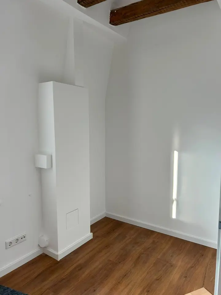 WG-Zimmer mit 80 m² in Frankfurt am Main – Bild 2