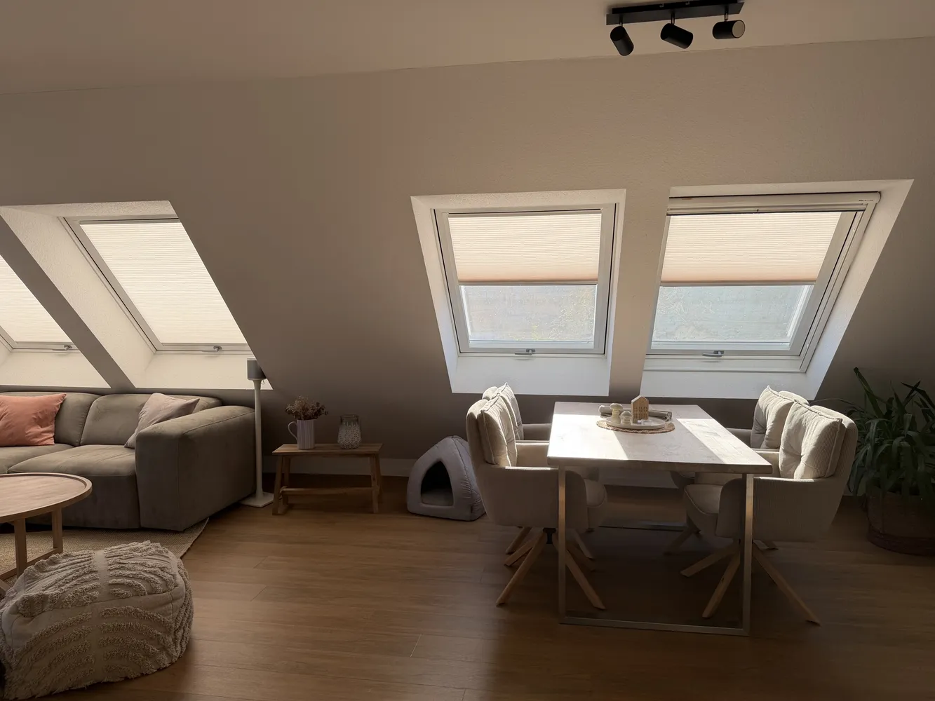 2 Zimmer Wohnung mit 86 m² in Mülheim an der Ruhr – Bild 2