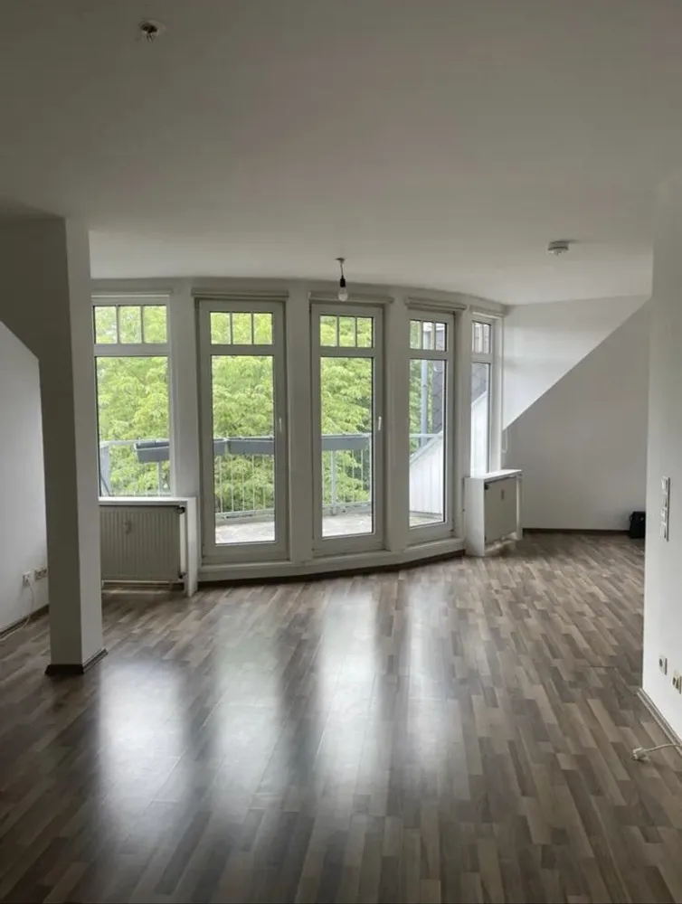 2 Zimmer Wohnung mit 78 m² in Berlin – Bild 1