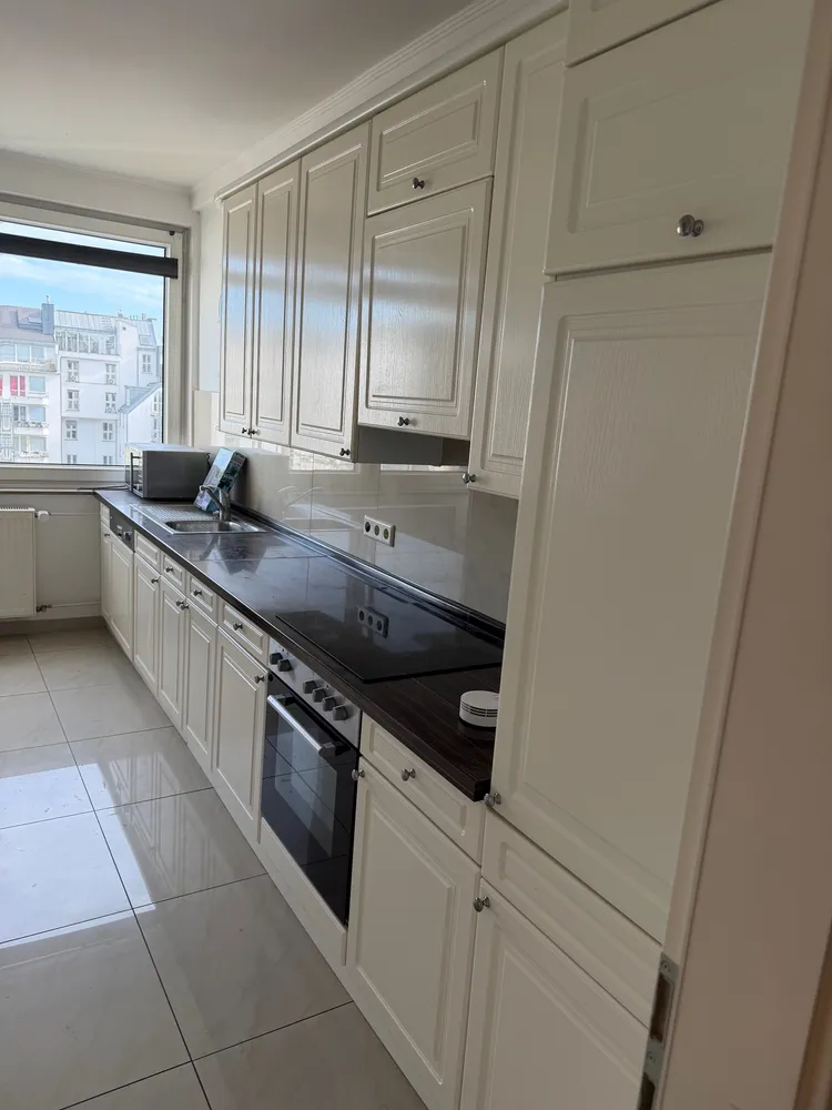 3 room apartment with 90 m² in Düsseldorf – Photo 8