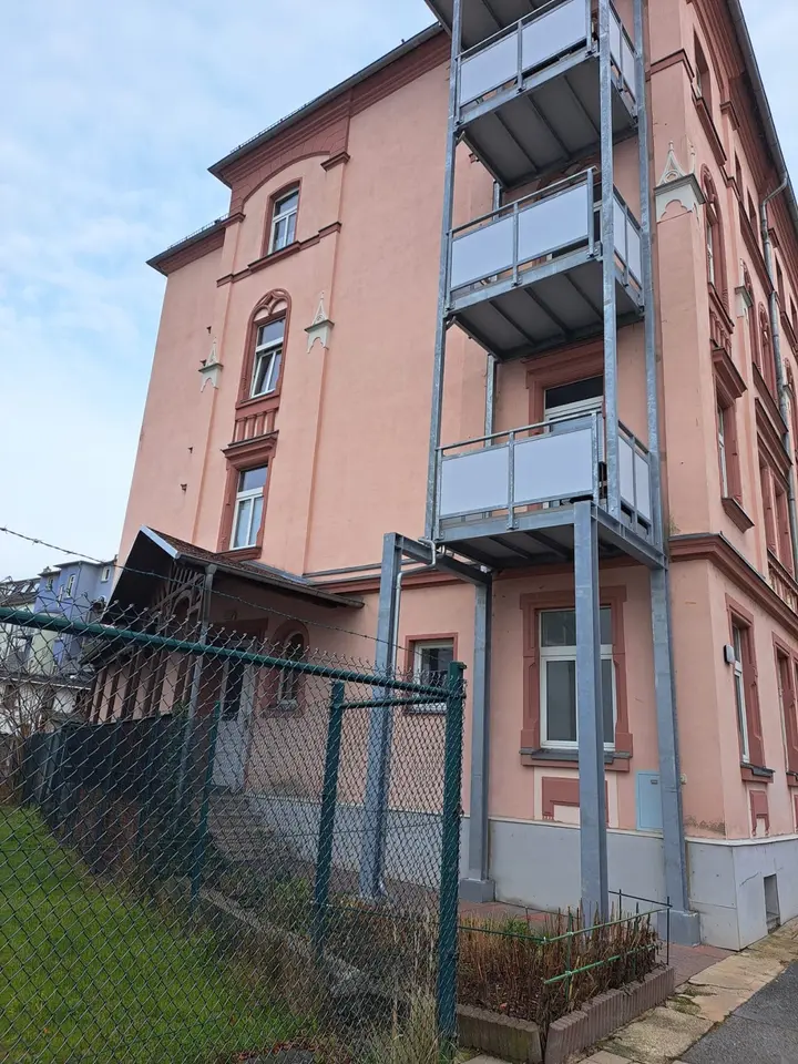 2 room apartment with 52 m² in Gera – Photo 2
