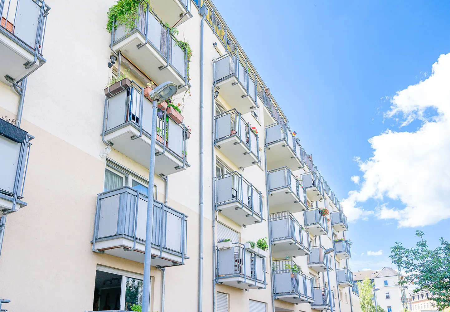 2 Zimmer Wohnung mit 87 m² in Dresden – Bild 9