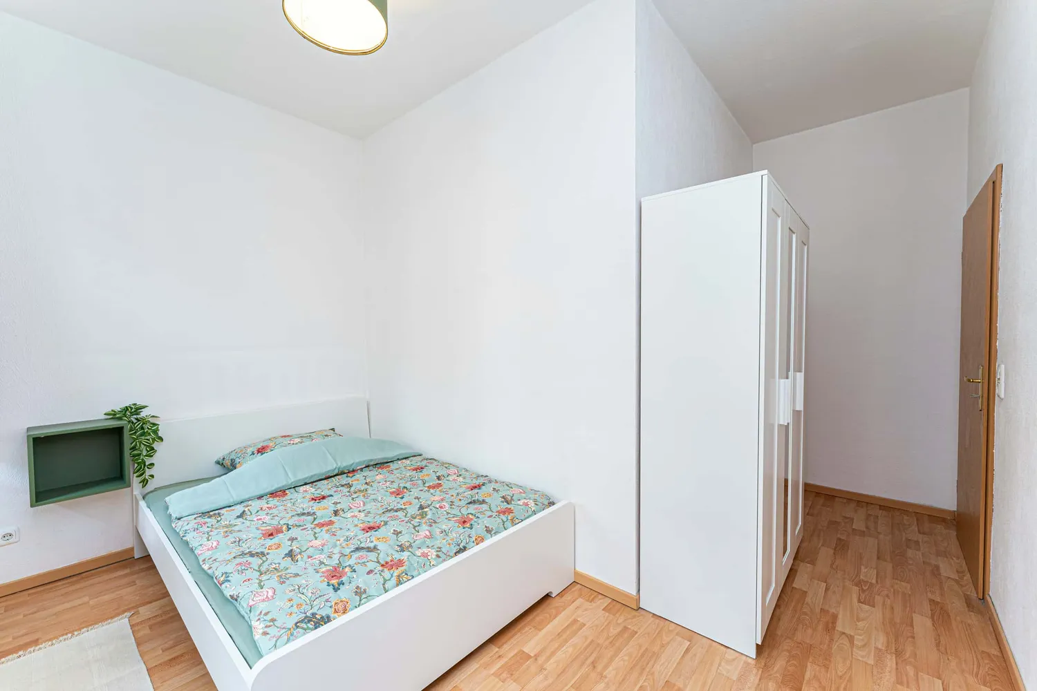 Shared room with 12 m² in Berlin – Photo 4