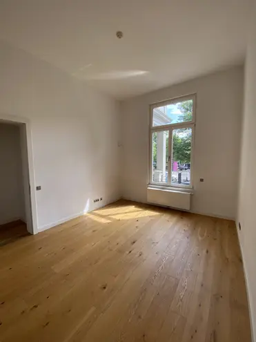 4 Zimmer Wohnung mit 212 m² in Hamburg – Bild 7