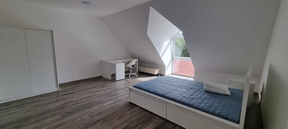 WG-Zimmer mit 160 m² in Schmalkalden – Bild 2